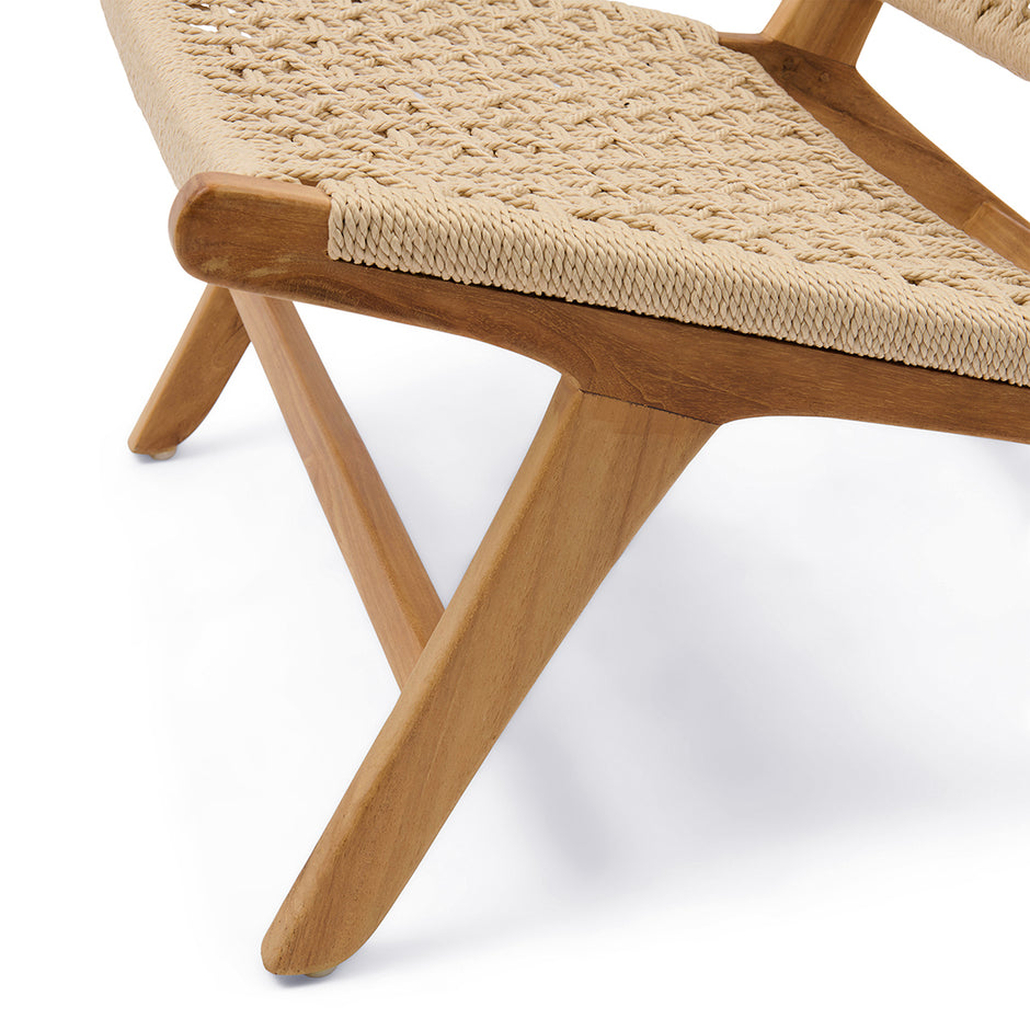 El Nido Outdoor Lounge Chair Ecru