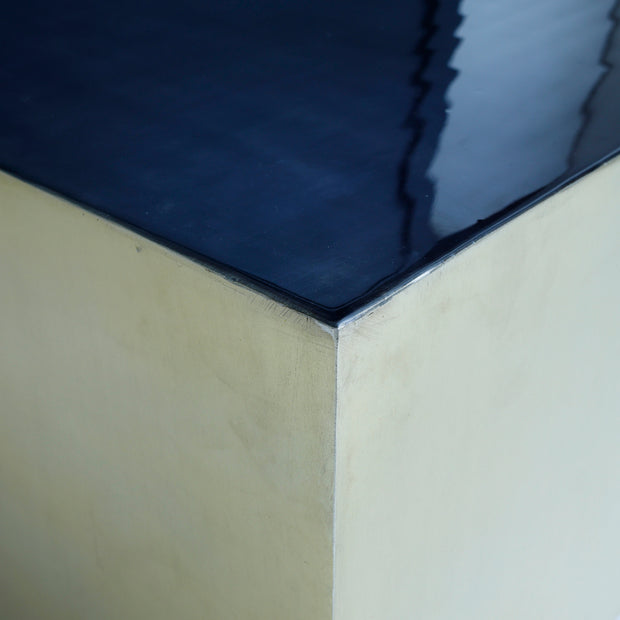 Salontafel Irvy Gold Black Enamel Set Van Twee
